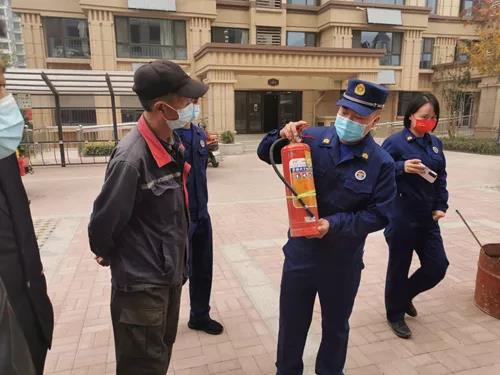 a4.jpg a4.jpg